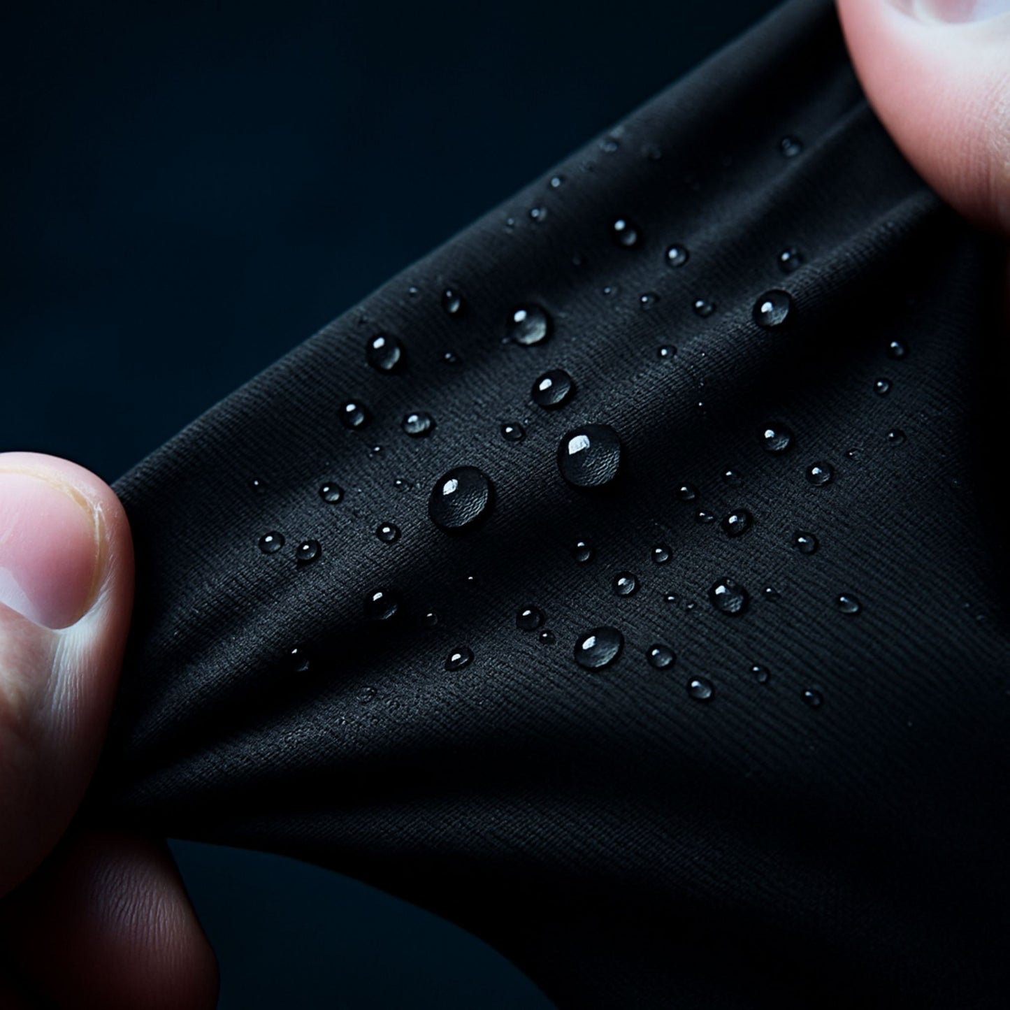 Gros plan sur le tissu en bambou déperlant et respirant du boxer Aven Paris.